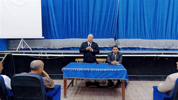 الفيوم.. الحصة الأولى فى أول أيام الدراسة عن الولاء والانتماء وحب الوطن