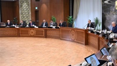 رئيس الوزراء يكشف عن رؤية الدولة الاقتصادية ويؤكد انخفاض التضخم