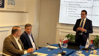 قبل تعديل قانون التعاونيات الزراعية.. وزيرا الزراعة والشؤون النيابية يبدآن فعاليات زيارة إيطاليا بمنشآت زراعية بمدينة باري