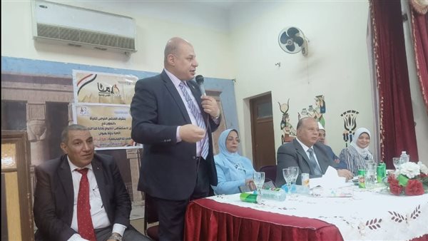 اعتماد حركة تنقلات لمديري ووكلاء الإدارات التعليمية بقنا