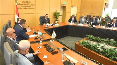 تقديم كافة التسهيلات في قرار علاوة التحسين على أراضي طريق القاهرة / الإسكندرية الصحراوي والساحل الشمالي