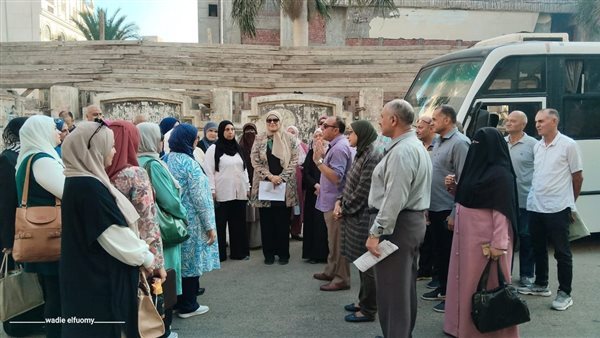 وكيل تعليم دمياط يطلق “الأتوبيس الطائر” لمتابعة استعدادات المدارس للعام الدراسي الجديد