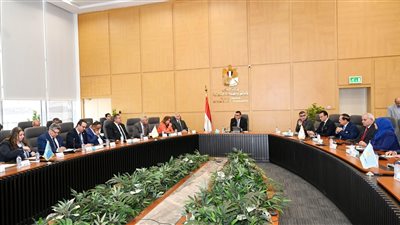 تحقيق رؤية مصر 2030 على الطاولة..وزير الإسكان يترأس الاجتماع الأول للمجلس المصري للبناء الأخضر