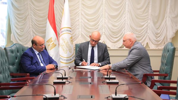 وزير التعليم يعتمد نتيجة امتحانات الدبلومات الفنية الدور الثاني 2025 بنسبة نجاح 89.88%