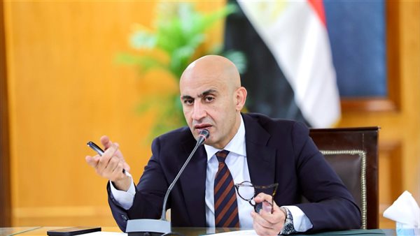 تطوير منهج الرياضيات وتدريس الذكاء الاصطناعي ضرورة لمواكبة تحديات العصر