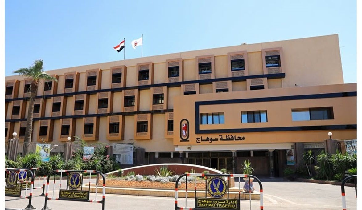 توجيهات محافظ سوهاج لإنهاء ملفات التقنين الزراعي وسداد المستحقات