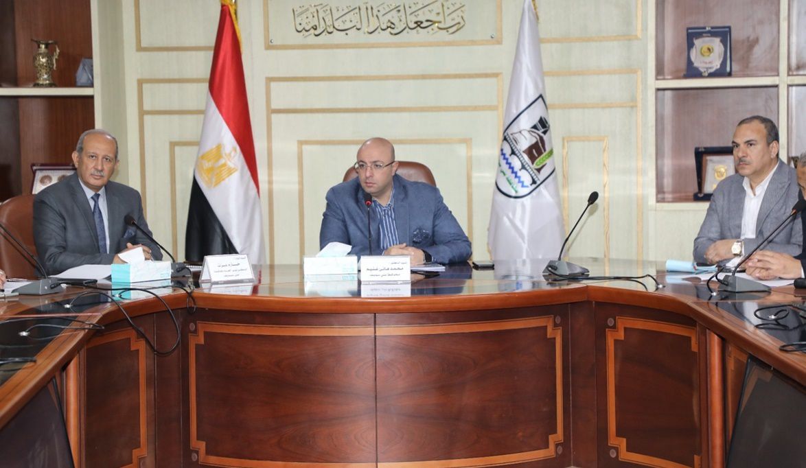 محافظ بني سويف يوجه بحصر شامل لوحدات الإسكان الاقتصادي خلال أسبوع
