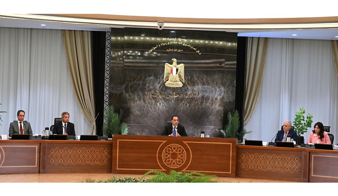 مجلس الوزراء يعتمد حوافز لتشجيع إنشاء وتشغيل المنشآت الفندقية وإعفاء الأراضي والمباني من رسوم التحسين
