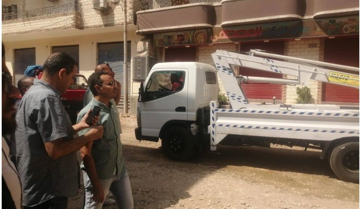 تنفيذ قرار هدم عقار آيل للسقوط بالأقصر ضمن الموجة 27 لإزالة التعديات