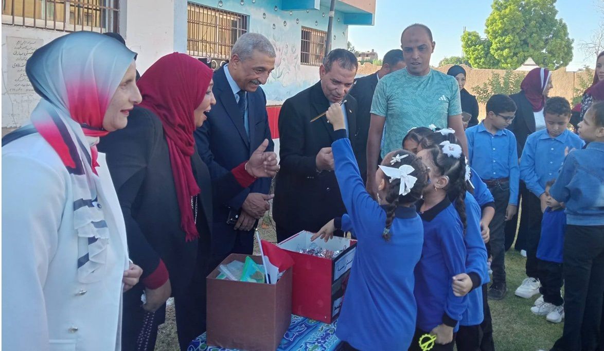 محافظ الوادي الجديد: انتظام الدراسة في 507 مدرسة مع بداية العام الدراسي 2025-2026