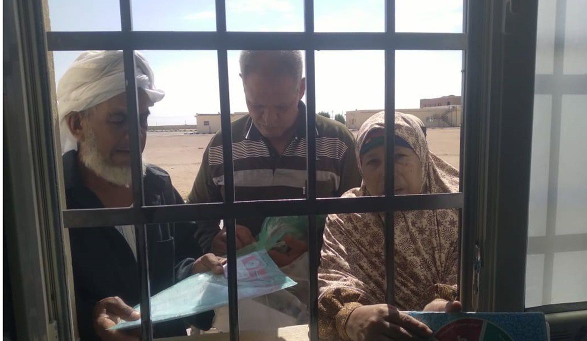 محافظ الوادي الجديد يعلن بدء العمل بمقر التأمين الصحي الجديد بالفرافرة