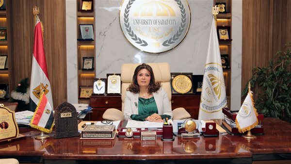 رئيس جامعة مدينة السادات تهنئ الرئيس السيسي بذكرى المولد النبوي الشريف