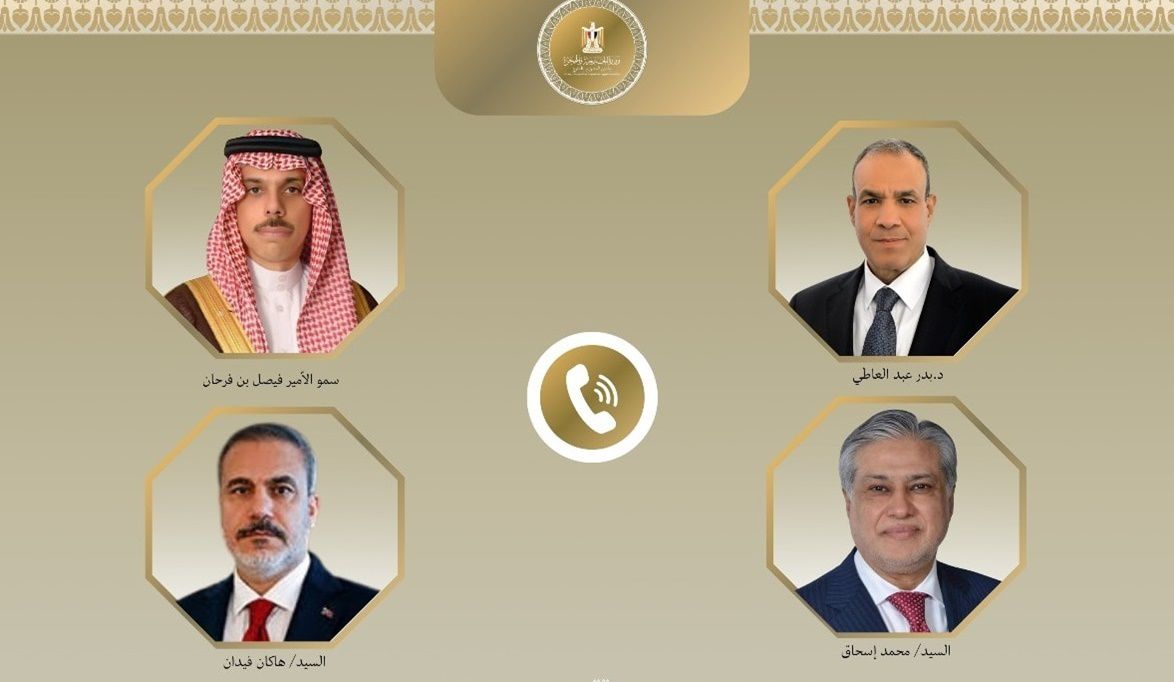 اتصالات مكثفة لوزير الخارجية مع نظرائه من السعودية وباكستان وتركيا