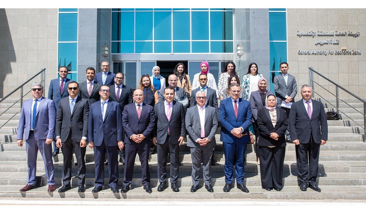 المنطقة الاقتصادية لقناة السويس تستعرض فرصها الاستثمارية أمام وفد التمثيل التجاري