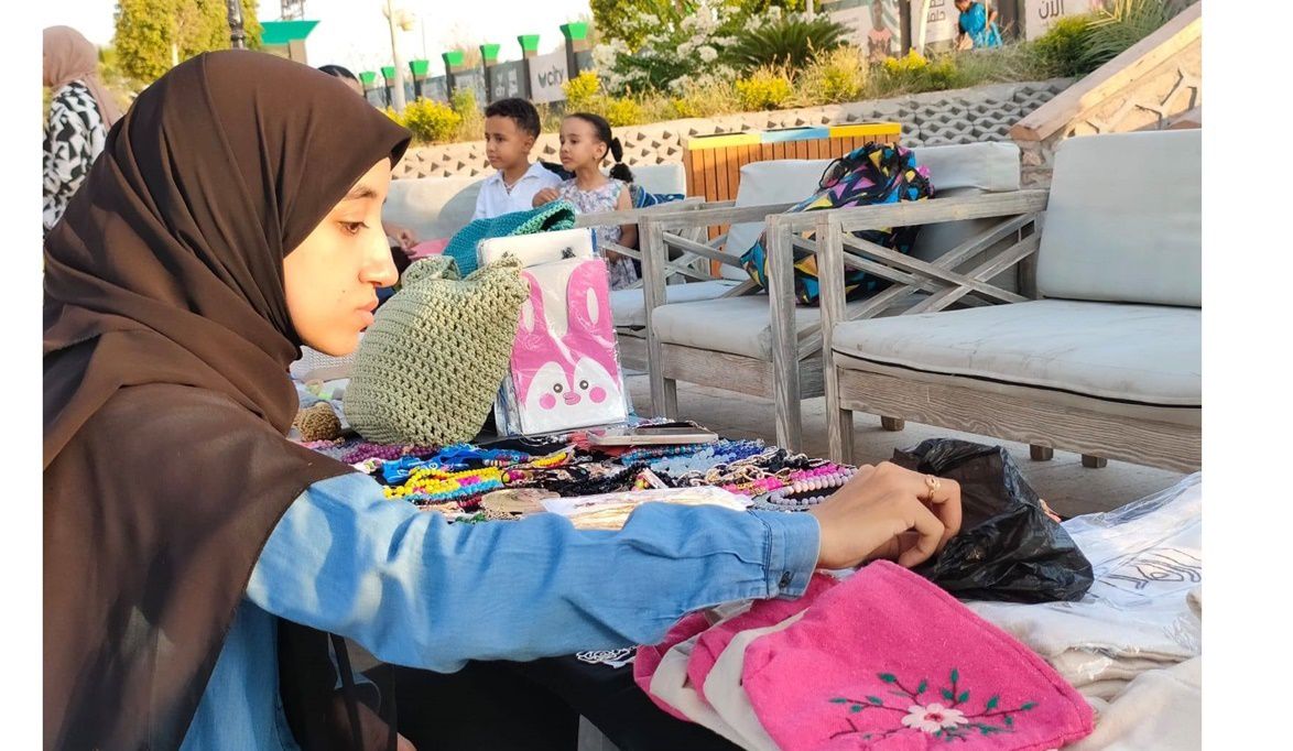 وحدة “أيادي مصر” تنظم معرض “أهلاً مدارس” بنادي سيتي كلوب بالأقصر
