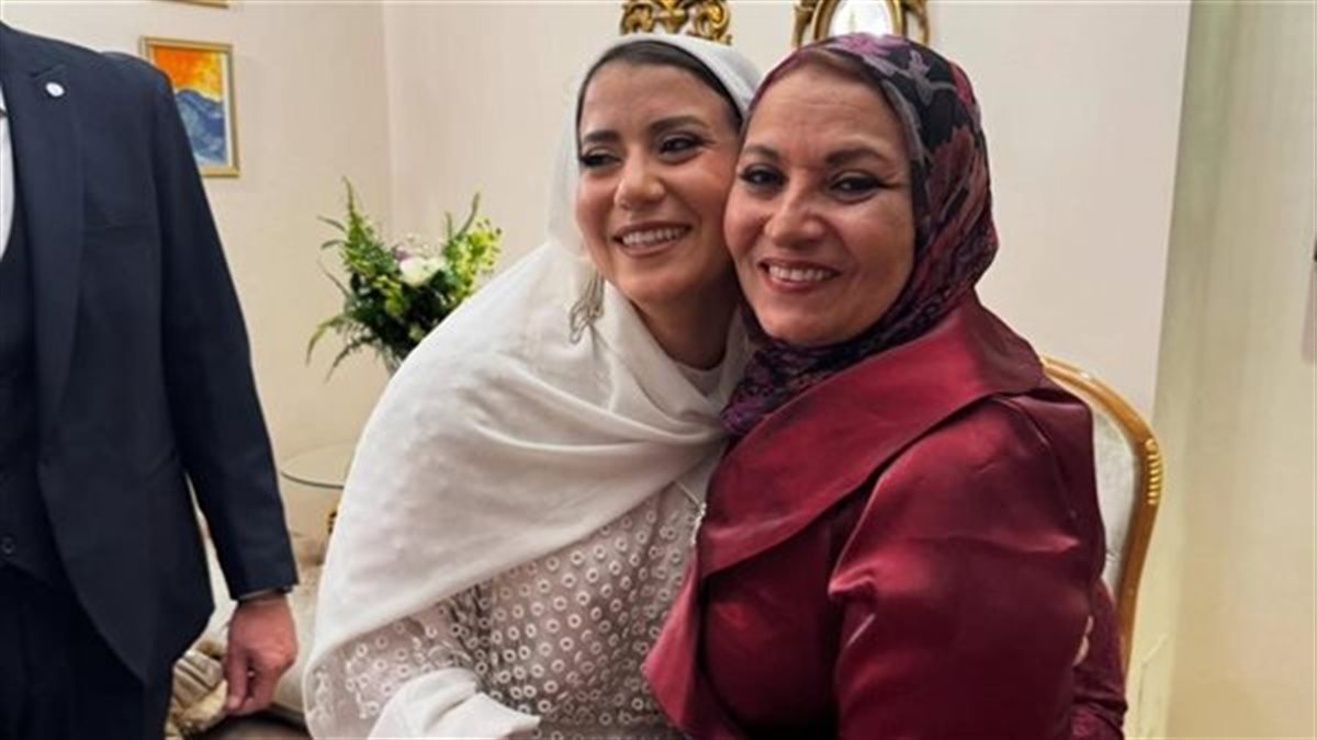 هبة قطب تفجر مفاجأة عن ابنتها بعد ضجة حفل الزفاف