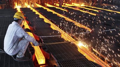 صفقة ضخمة على أسهم “عتاقة” بقيمة 1.9 مليار جنيه في البورصة المصرية