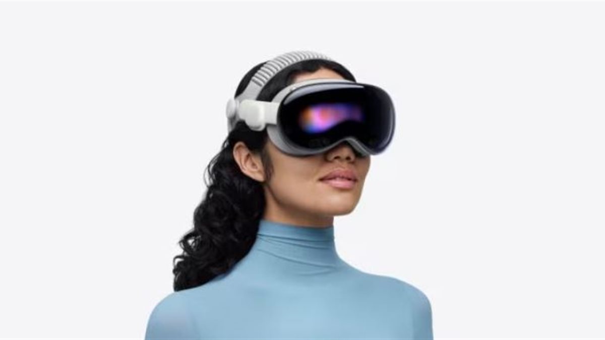 آبل تطلق نظارة Vision Pro المتطورة مع شريحة M5 الجديدة