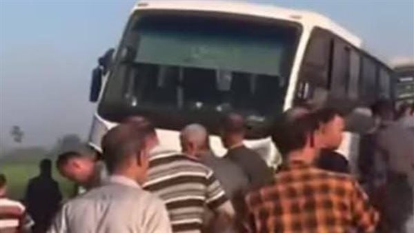 إصابة طالب و6 معلمين ومشرفين في تصادم أتوبيس مدرسة بملاكي في الإسكندرية