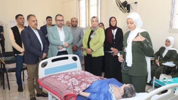 «التكلفة 6 ملايين جنيه».. محافظ الشرقية يفتتح مدرسة فنية جديدة للتمريض