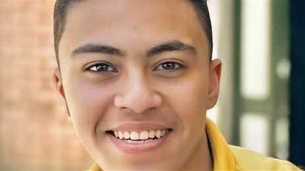 مدرسة أحمد ضيف الله للتكنولوجيا التطبيقية تدعم طالبها بعد خضوعه لعملية جراحية