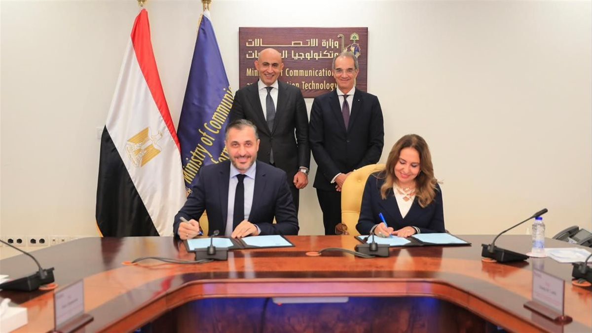 لدعم التحول الرقمي.. الاتصالات تتوسع في إنشاء فروع جديدة لمدارس WE