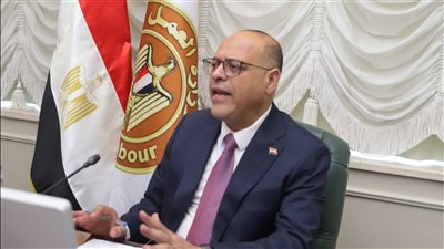 العمل: تنفيذ صارم لقانون العمل الجديد.. والتفتيش على 1035 منشأة وتحرير 7000 محضر بأقل من شهر