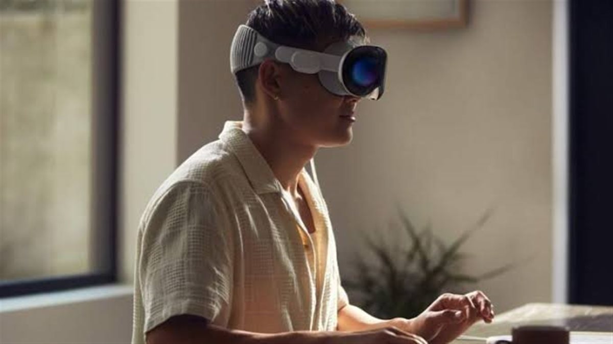 آبل تطلق نظارات أرخص من Vision Pro بسبب ضعف الإقبال على شرائها.. تفاصيل