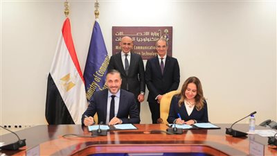 توقيع مذكرة تفاهم بين وزارة الاتصالات وشركة “إتش بي” لتنفيذ برنامج جديد بمدارس WE