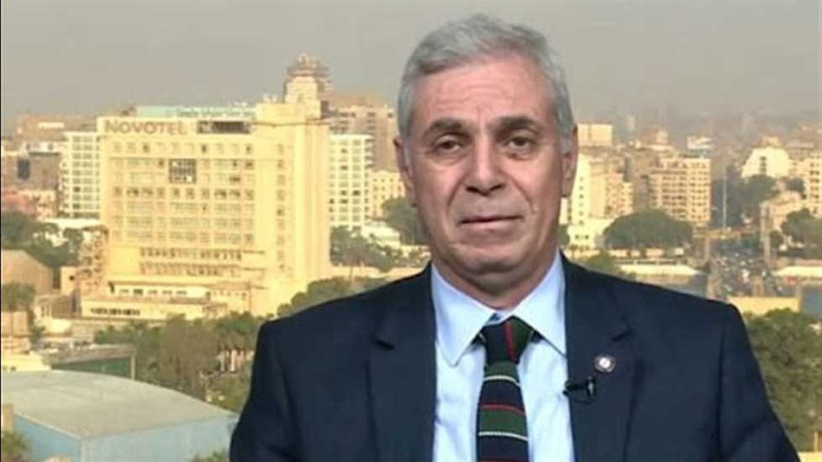 لو استمر البرد أكثر من 4 أيام.. أستاذ بقصر العيني يوجه نصيحة طبية مهمة