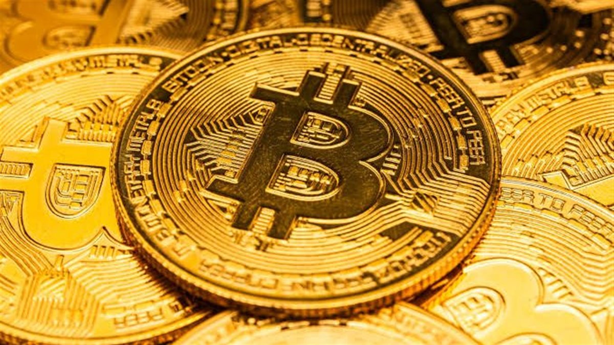 صحوة جديدة في العملات الرقمية.. ارتفاع سعر بيتكوين اليوم الجمعة