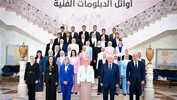 احتفالية «فني وافتخر» حدث تاريخي يغير نظرتنا للتعليم الفني