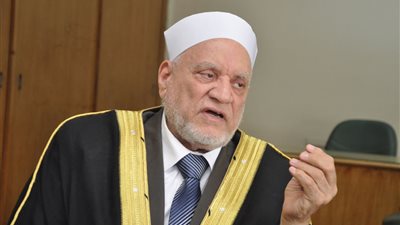 وداعا فارس السنة النبوية.. رحيل الدكتور أحمد عمر هاشم يهز القلوب في مصر والعالم الإسلامي والمؤسسات الدينية