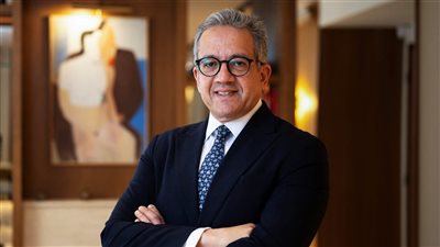 فخر لكل المصريين والعرب..بعد تنصيبه مديرًا عامًا لليونسكو من هو خالد العناني