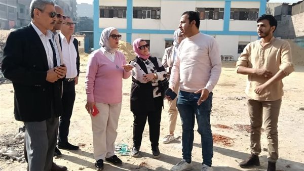 مدير تعليم القاهرة تتفقد أعمال الصيانة وجاهزية اللجان الانتخابية بإدارة حدائق القبة التعليمية