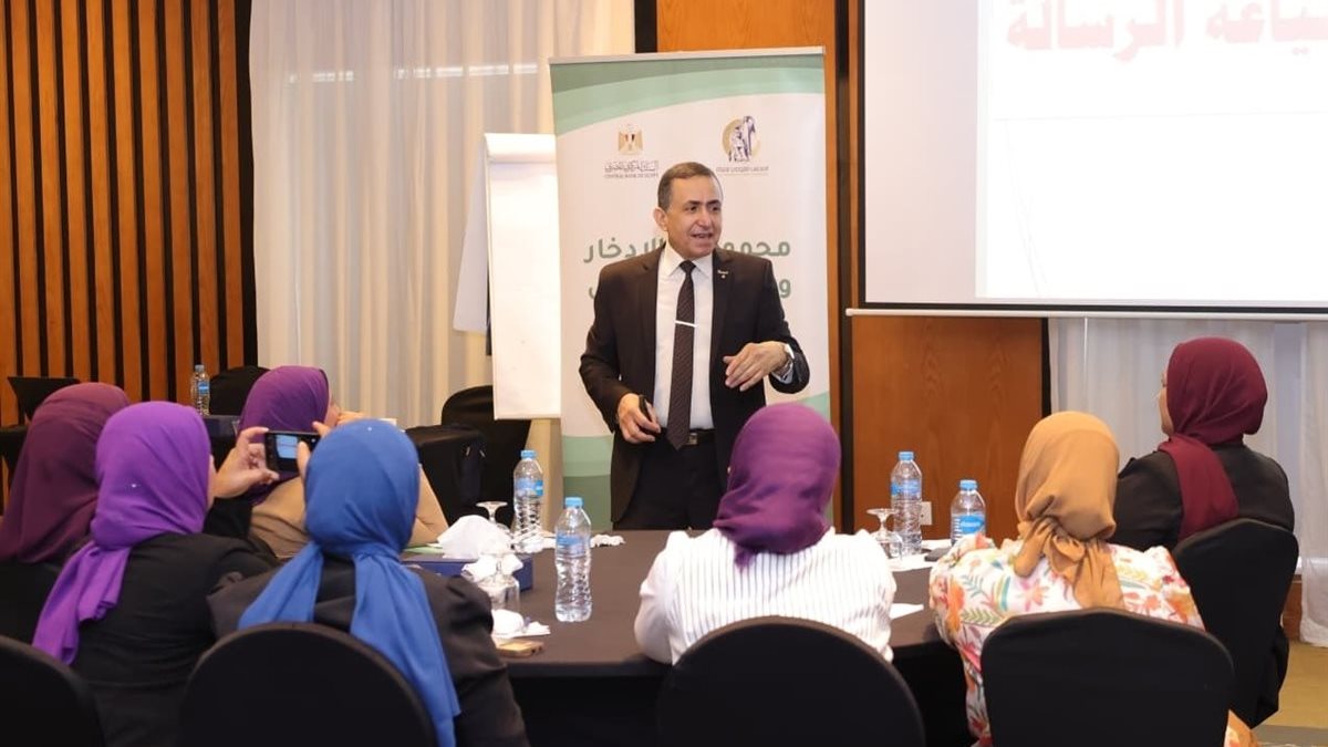 المجلس القومي للمرأة يدعم تمكين السيدات بالقرى عبر تدريب “الدوّار” و”تحويشة”