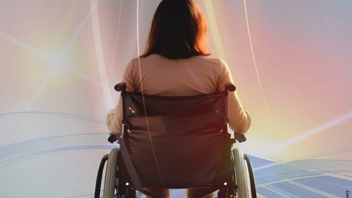 قصة امرأة ملهمة تُتوَّج في نيويورك.. «هي» يفوز بجائزة التقدير الخاصة