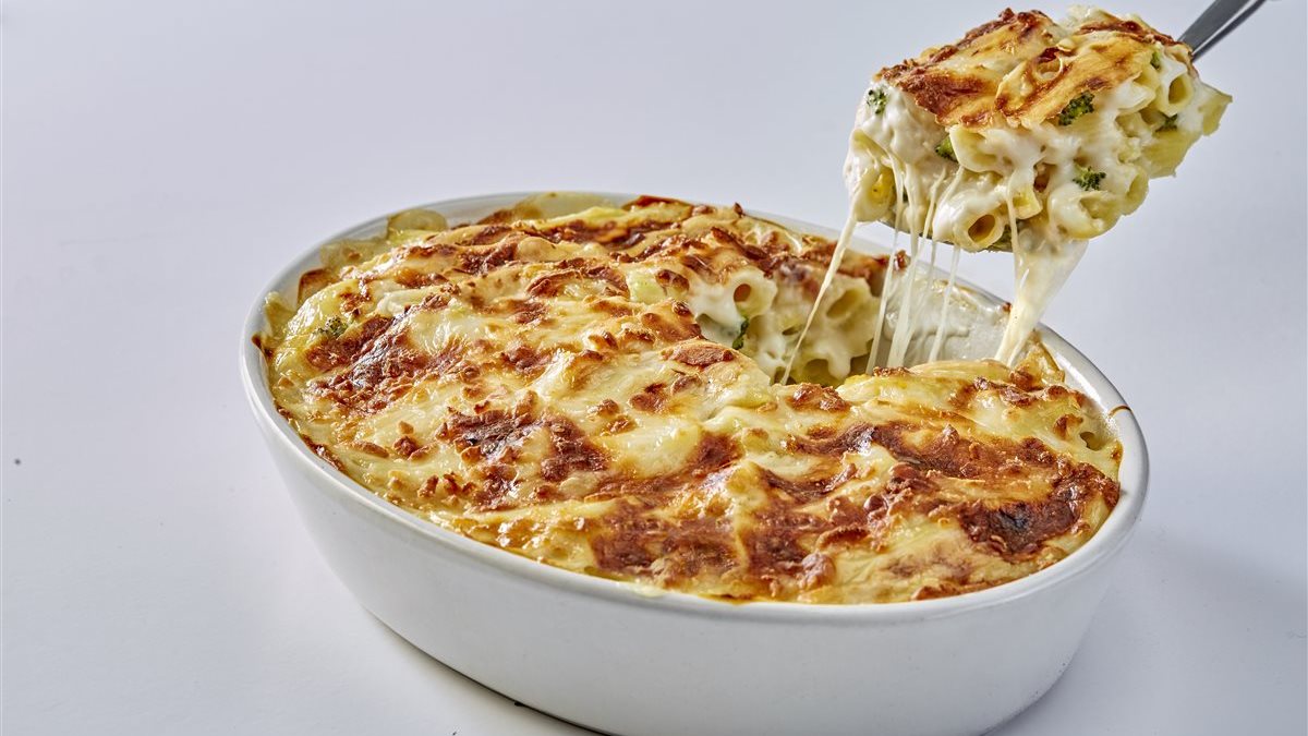 سر المكرونة بالبشاميل بدون بيض ولا جبنة.. طعم خرافي وتكلفة أقل