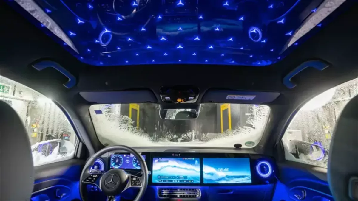 مرسيدس تفاجئ العالم بسيارة فاخرة مزينة بالنجوم والأضواء