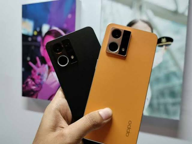 هواتف أوبو وسامسونج