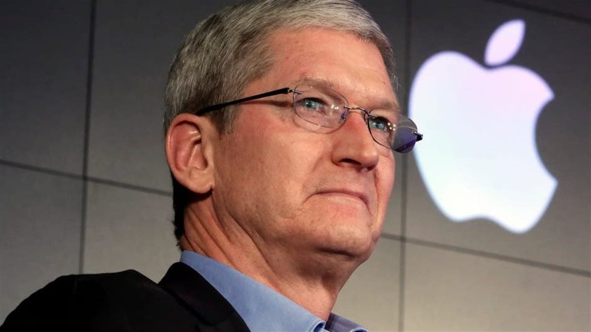 شائعة أم حقيقة.. هل يرحل تيم كوك عن شركة «آبل»؟
