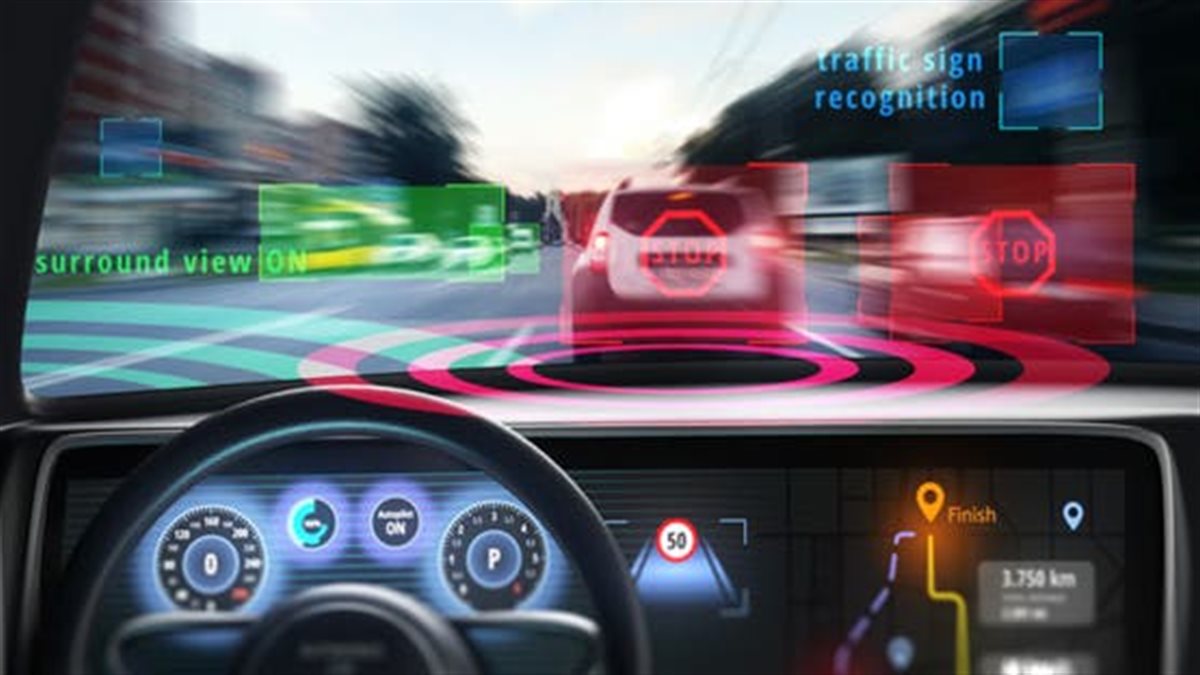 حدث مستقبلي اليوم.. عربات أجرة ذاتية القيادة تبدأ العمل في عاصمة عربية