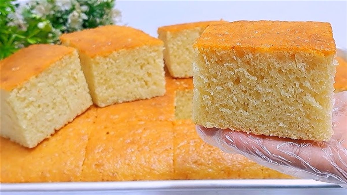 كيكة يومية هشّة مع الشاي.. وصفة بسيطة ومضمونة لطعم لا يُقاوم