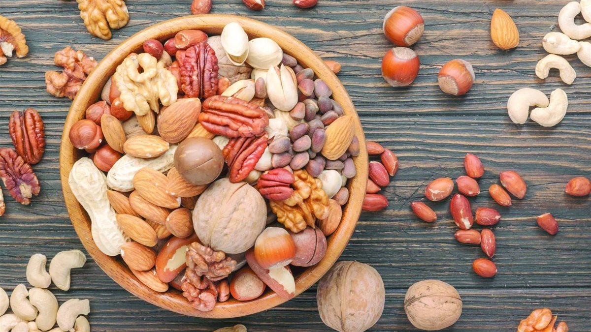 للرجال فوق الأربعين.. تعرف على أطعمة تحافظ على صحة قلبك