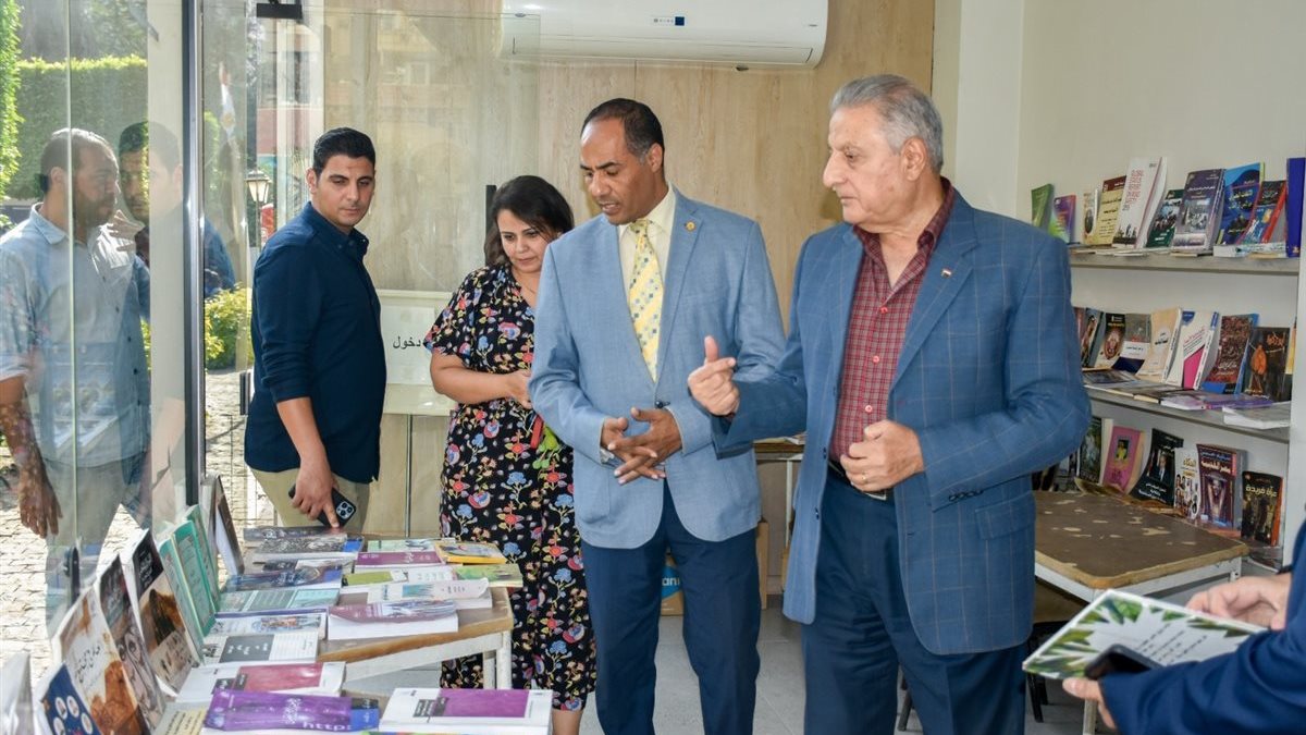 هيئة الكتاب تتعاون مع مكتبات مصر العامة لتوسيع منافذ الإصدارات المتاحة بالقاهرة