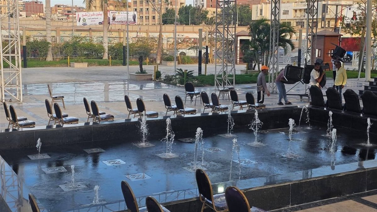 الغردقة تتزين بشاشات عرض استعدادًا لافتتاح المتحف المصري الكبير