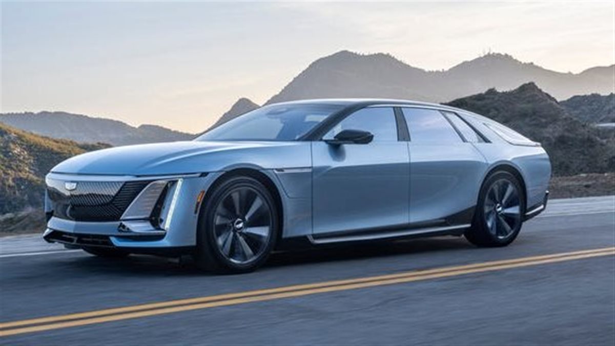 سعر ومواصفات سيارة كاديلاك سيليستيك موديل 2026 الجديدة