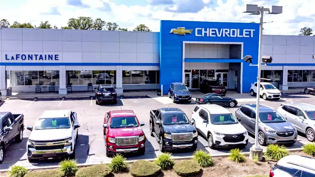 فضيحة توكيل جنرال موتورز.. بيع سيارات مستعملة على أنها جديدة