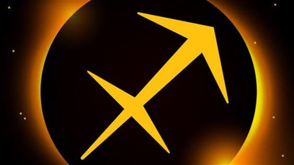 برج القوس.. حظك اليوم الأحد 2 نوفمبر 2025: تجنب الغيرة المفرطة