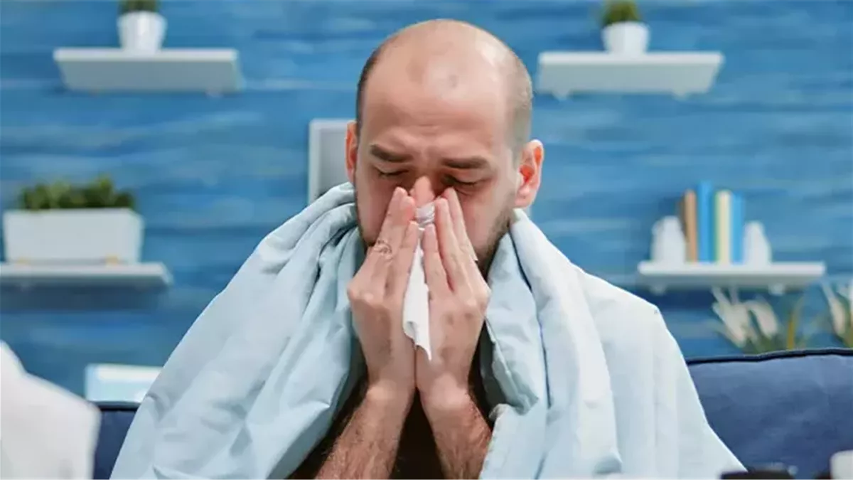 بعد اكتشاف سلالة جديدة من كورونا فى البرازيل..”تاج الدين”: المصاب بالبرد يلتزم المنزل